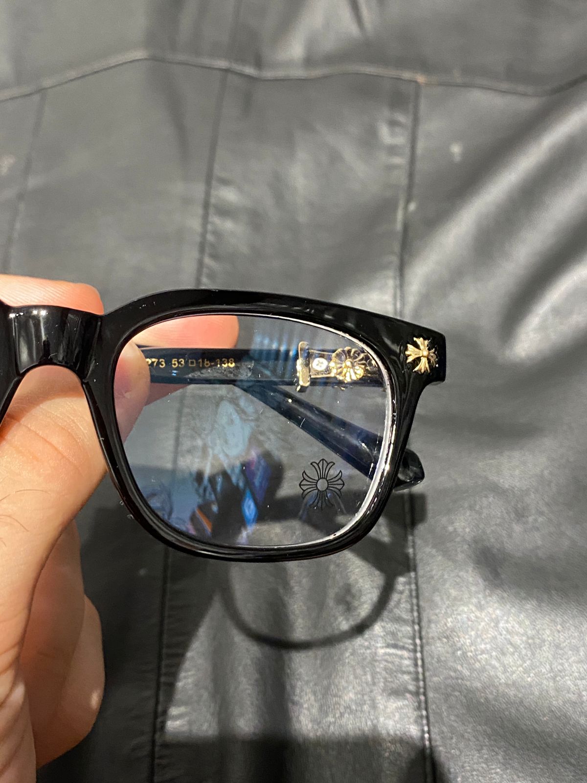 Chrome Hearts Preto & Dourado™